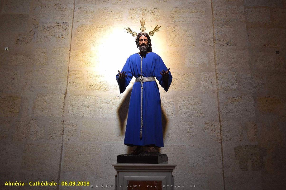 28 LA CATHEDRALE ET LE FORTERESSE DE L INCARNATION (64).JPG